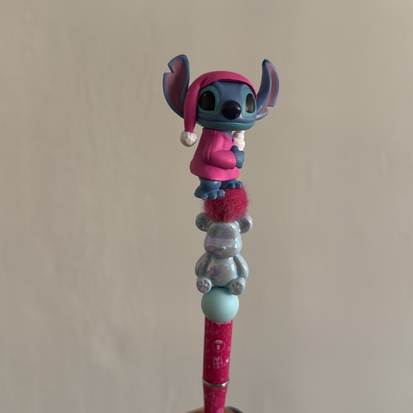 ✨✨SOLD✨✨Stitch in PJs Disney Handcrafted Pen - Picture 1 of 5